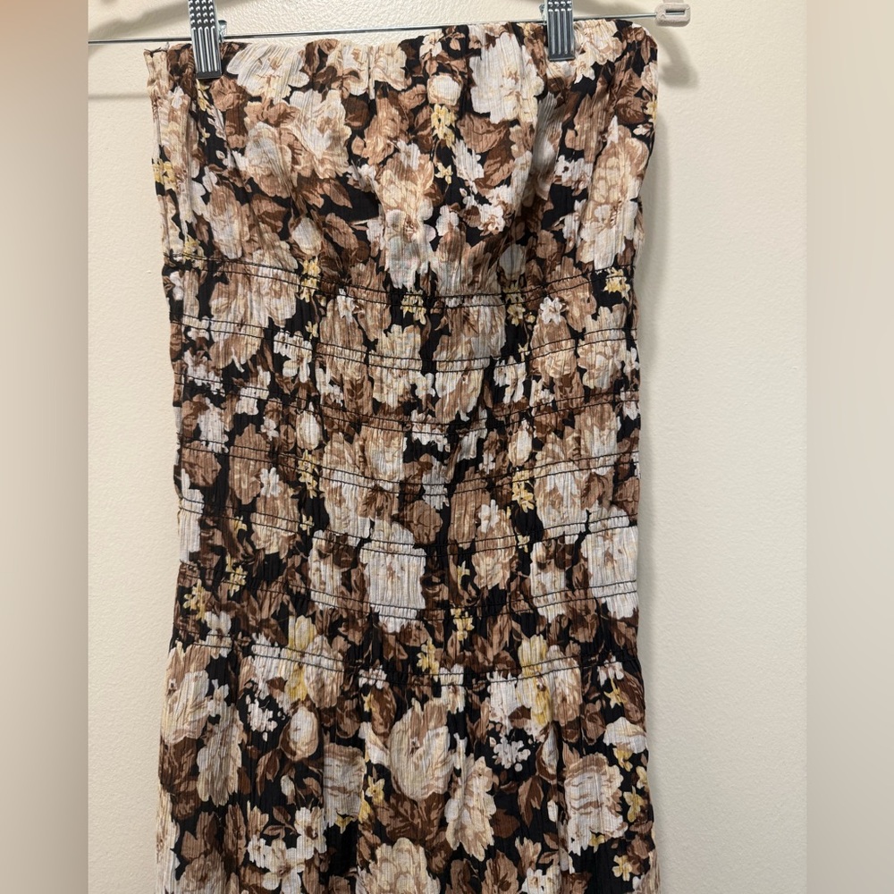 Abercrombie & Fitch Strapless Drop Waist Smocked Maxi Dress - Picture 2 of 5
